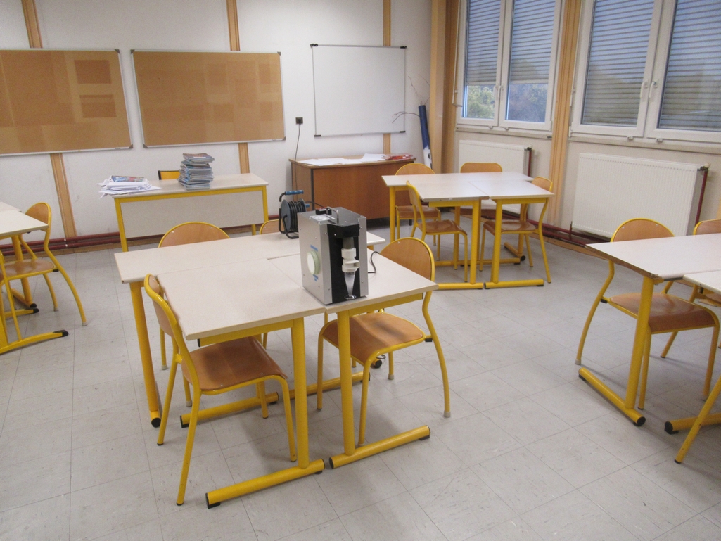 Mesure de moisissures dans une école
